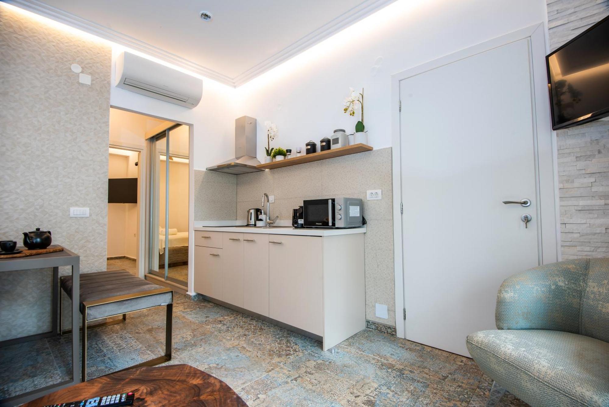Beach Walk Luxury Suites Amoudara  Exterior foto